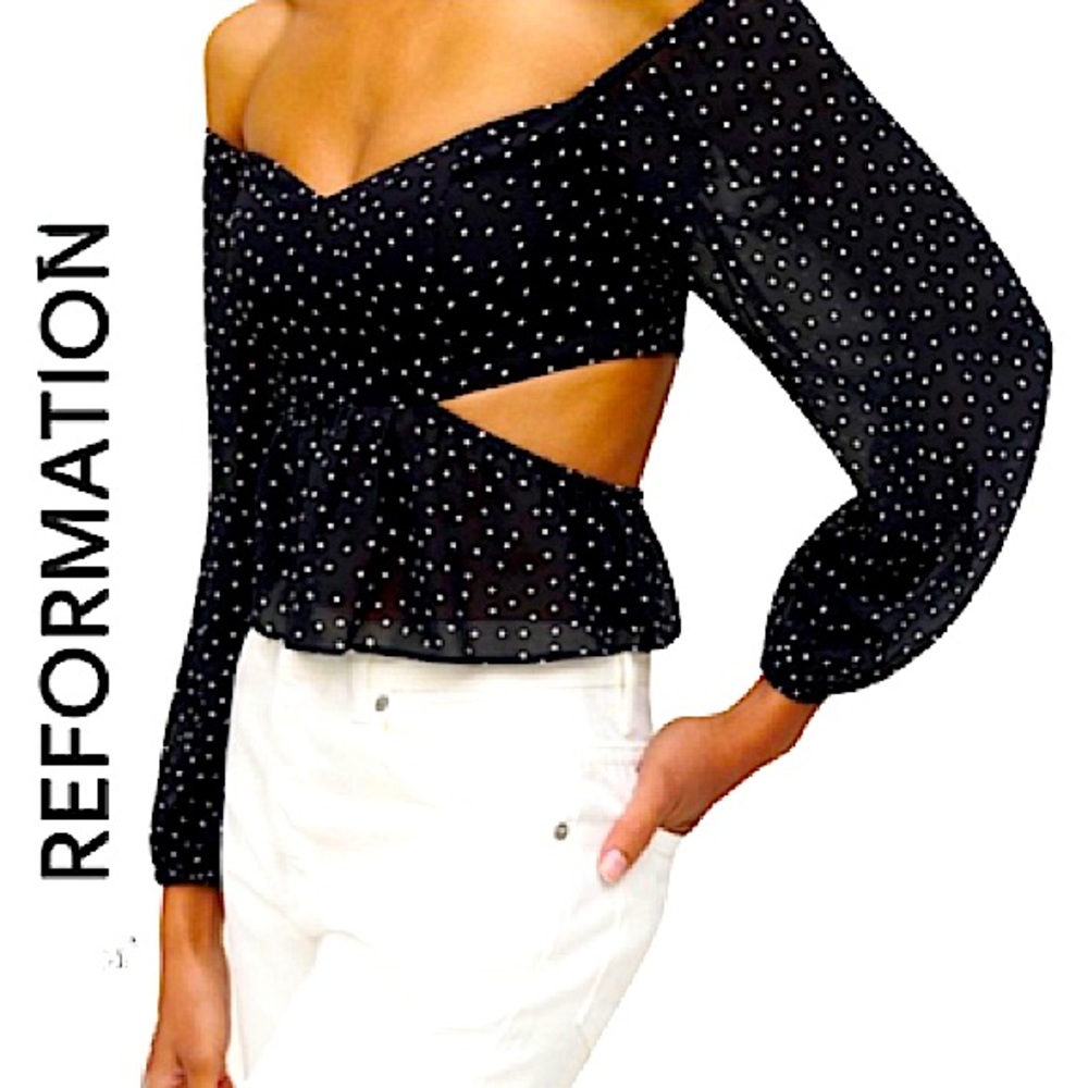 REFORMATION.NWT. Beautiful Black & White polka dot cut out “Laraine” top.Size 10